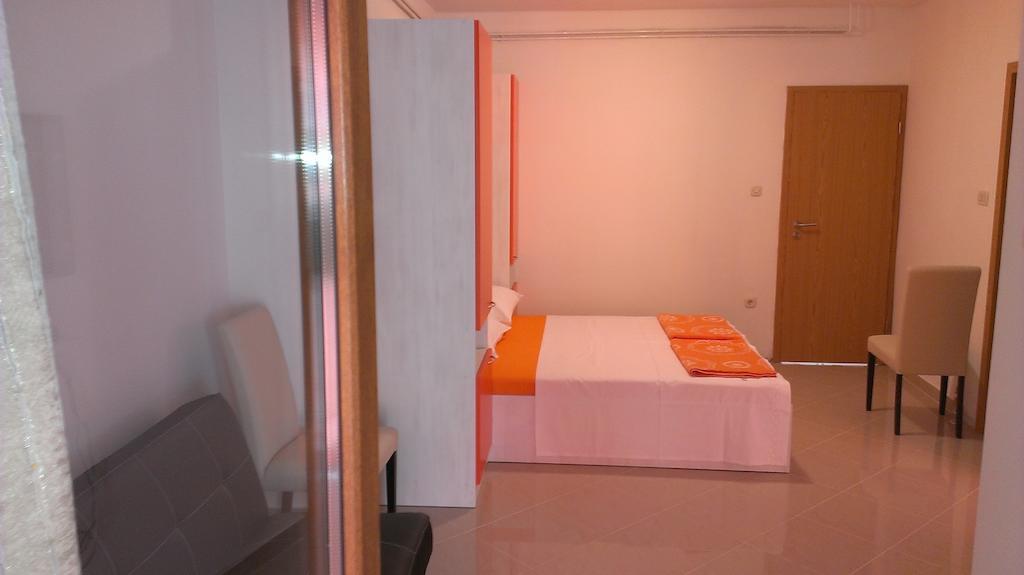 Hana Apartment